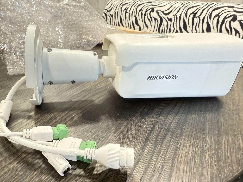 камера Hikvision