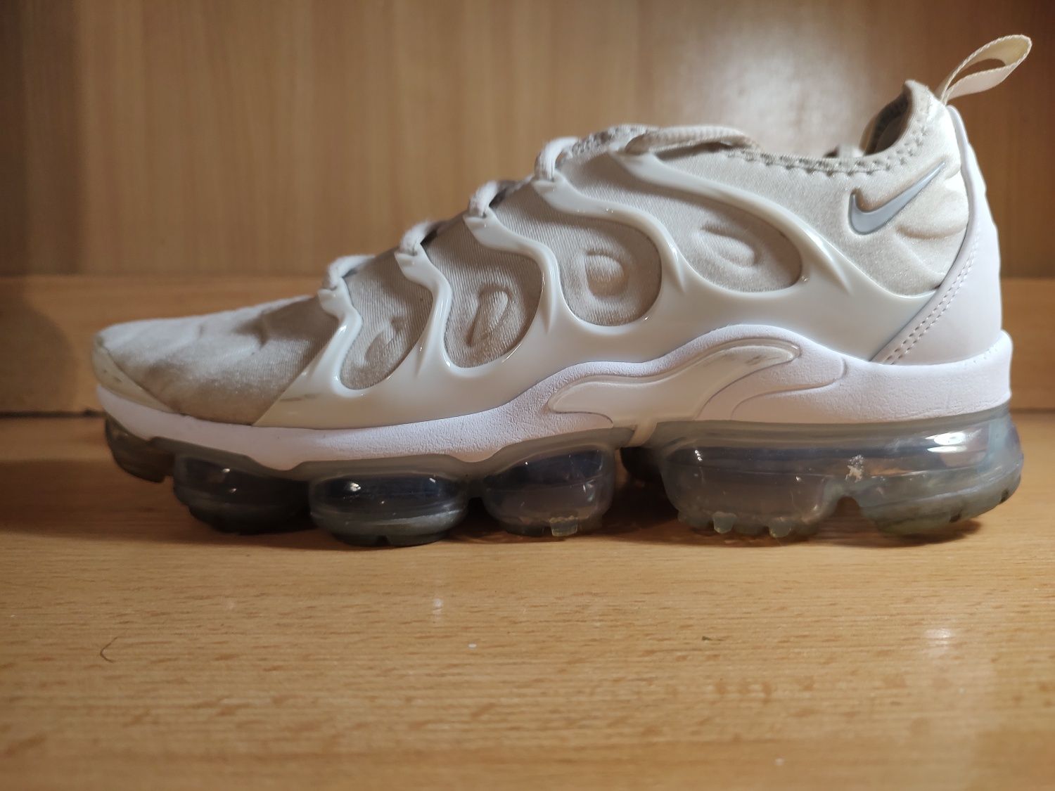 Nike Air Vapormax Plus Białe 42,5r