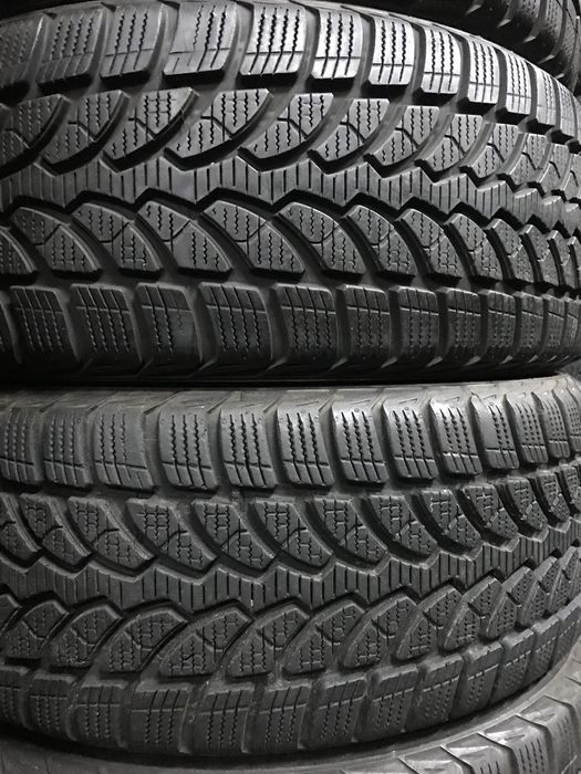 Шины б/у зима 205/55R16 Bridgestone Blizzak LM-32 (Склад)