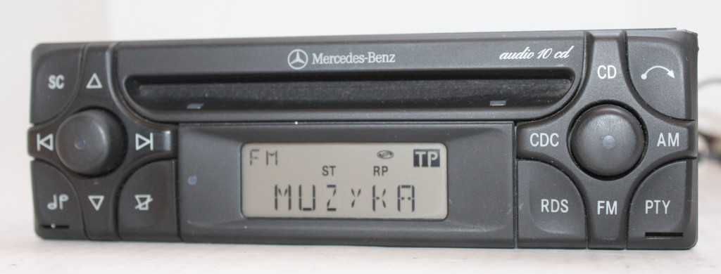 kolekcjonerskie radio  MERCEDES-BENZ  audio 10 z aux w pełni sprawne