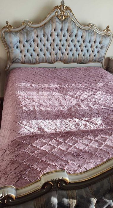 Conjunto de Mobília de Quarto Lacada – Elegância e Funcionalidade