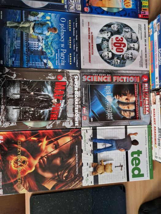Filmy na dvd po 3 zł za sztukę
