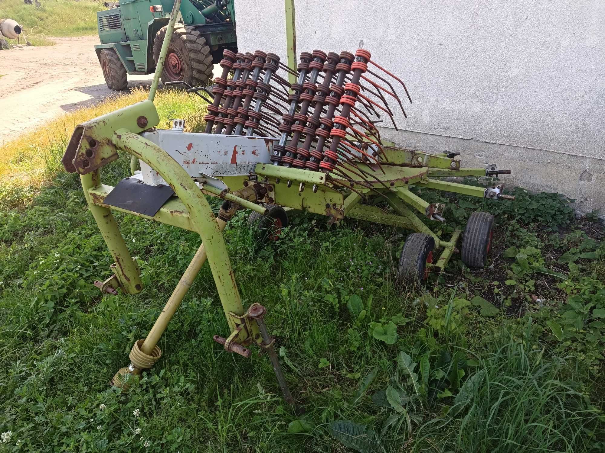 zgrabiarka class claas liner Ws contur 330 380/c 360 tandem z niemiec