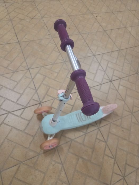 Vários artigos desportivos criança