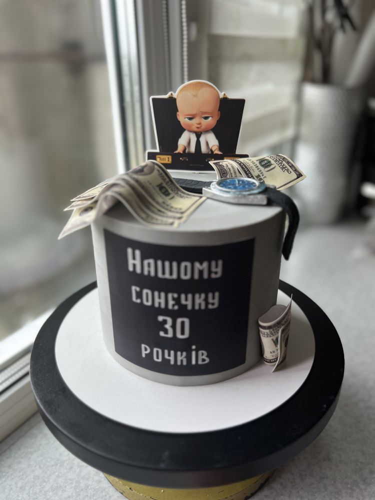 Торт на замовлення Київ, капкейки, зефір, кенді бар, бенто торт