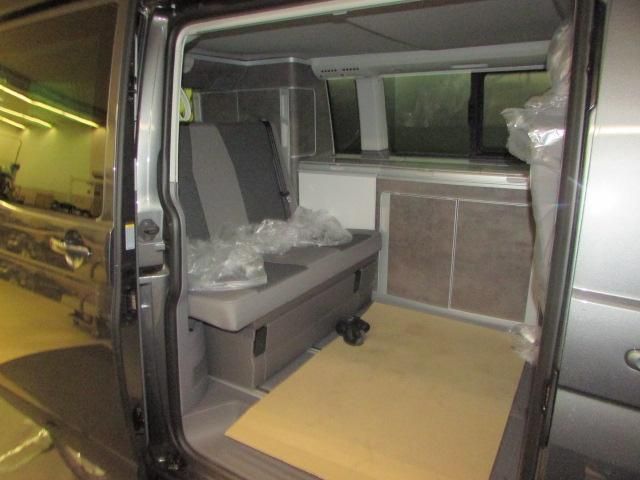 NOWA ZABUDOWA ŁÓŻKO KANAPA KUCHNIA LODÓWKA VW T6 T6.1 CALIFORNIA