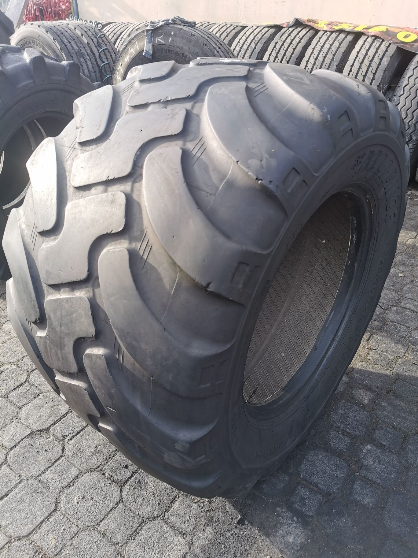 Opona 620/40R22.5 Alliance Flotation Implement A-380