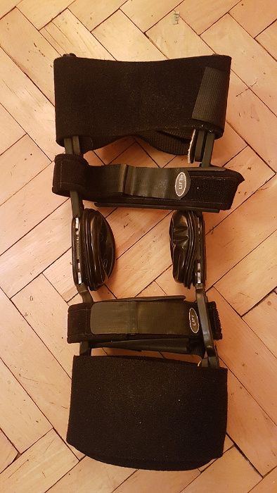 Orteza stawu kolanowgo DONJOY model GoldPOINT / PRAWA rozm.S