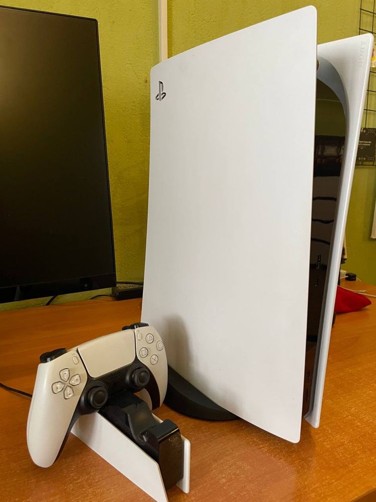 Playstation 5 состояние отличное