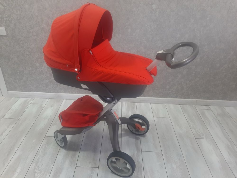 Дитяча оригінальна коляска stokke