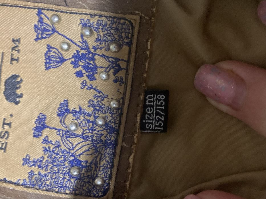 Куртка на дівчинку тепла