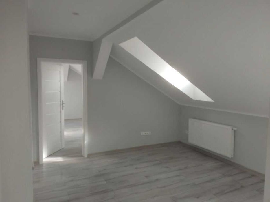 Al. Solidarności, 2-pokojowe, 70m2, Poddasze