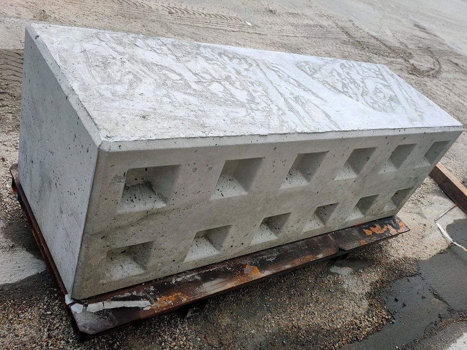 Bloki betonowe 180x60x60 big blok mur oporowy boksy zasieki mury opor