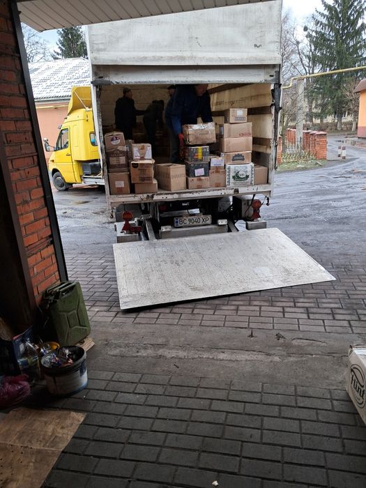 Вантажні перевезення