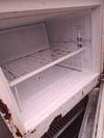 Продам холодильник на запчастини