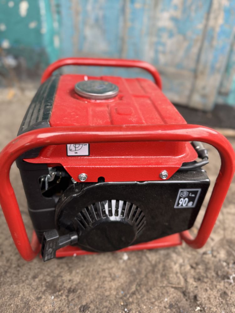 Продам Бензиновий генератор Einhell TC-PG 10/E5
