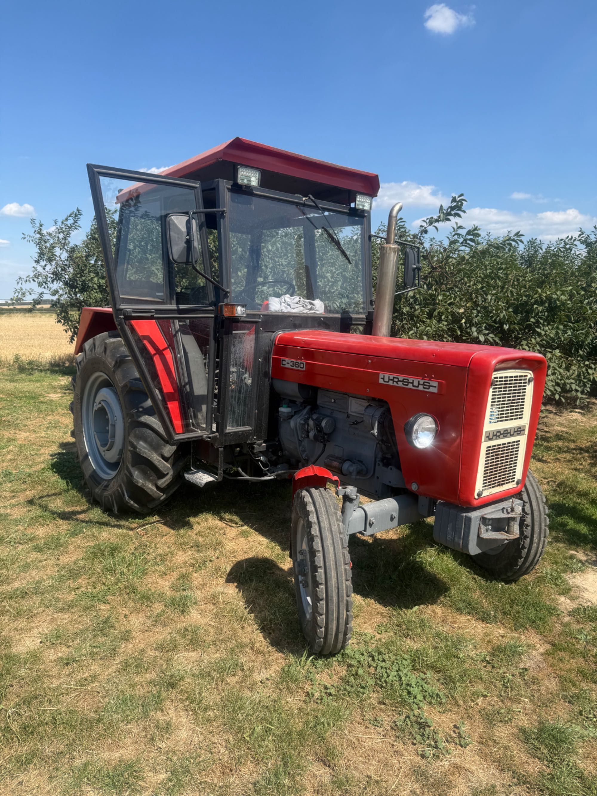 Ciągnik rolniczy URSUS C-360