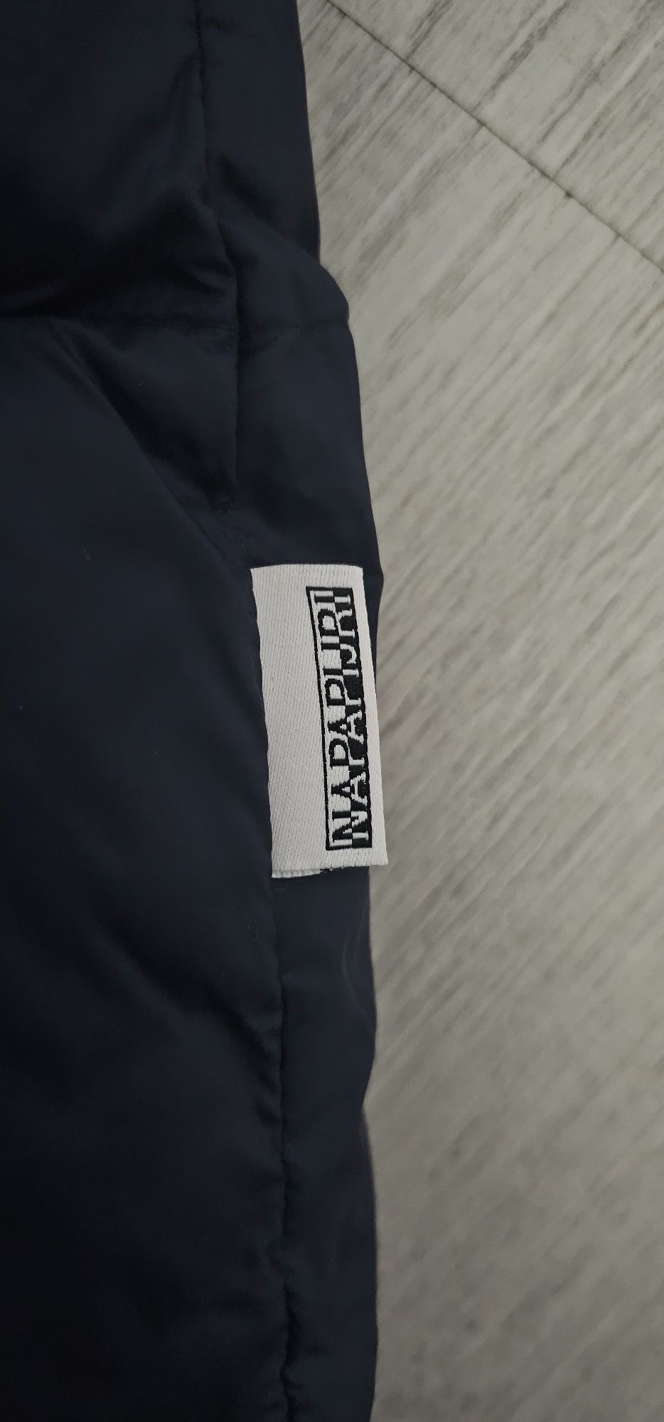 Nowa kurtka zimowa Napapijri L damska