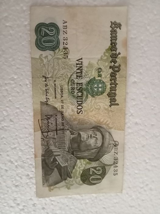 Vendo notas de vinte escudos de Garcia de Orta