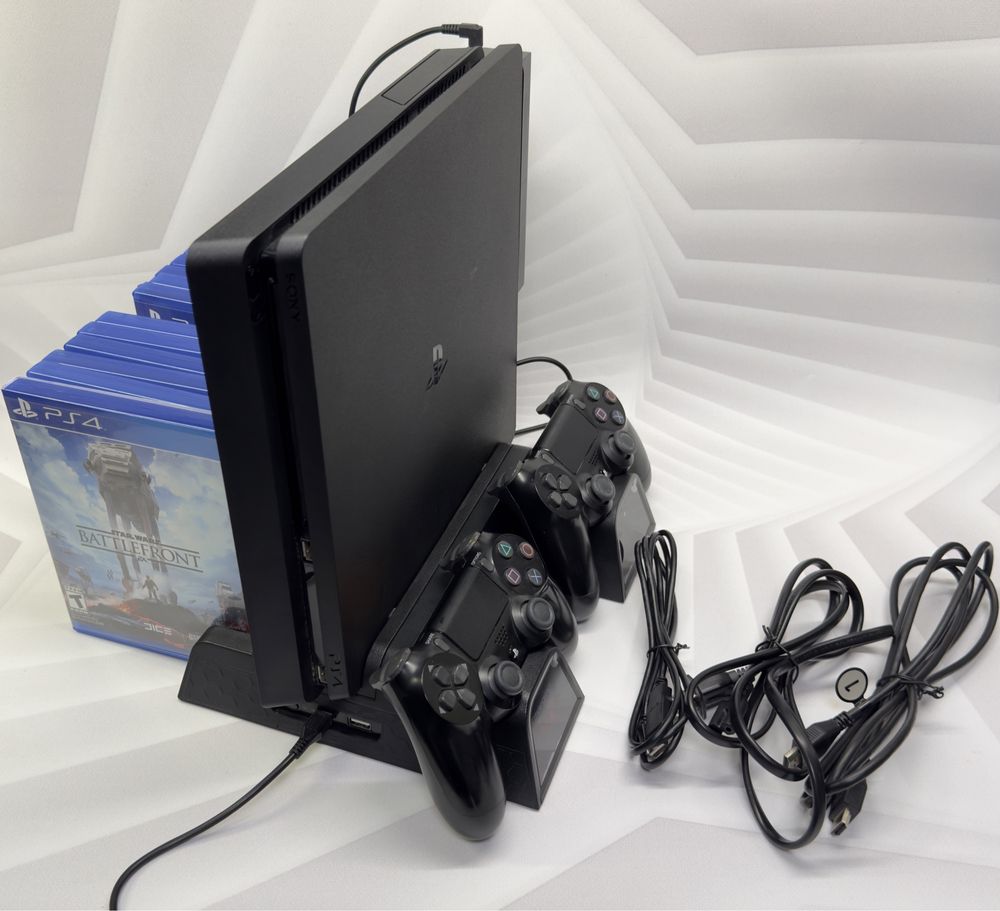 PlayStation 4 Slim 1tb 3 ревізія, 2 Джойстика, док станція, Ігри