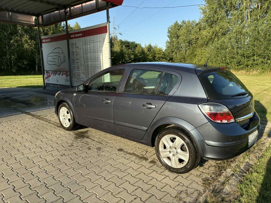 Opel Astra H 1.6