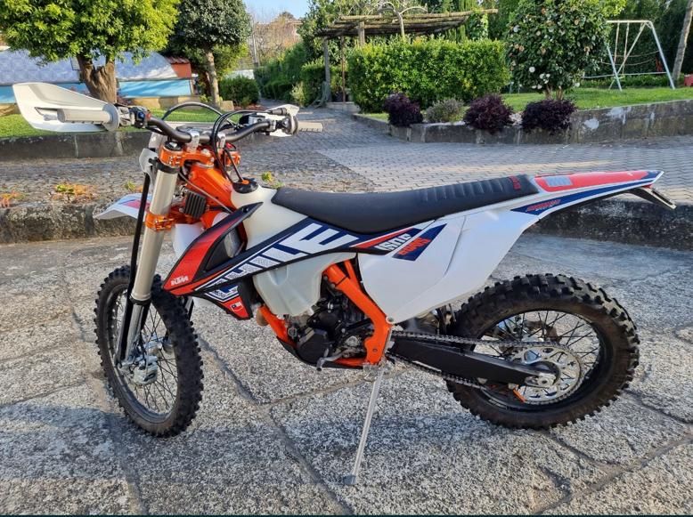 KTM EXC-F 250, Six Days