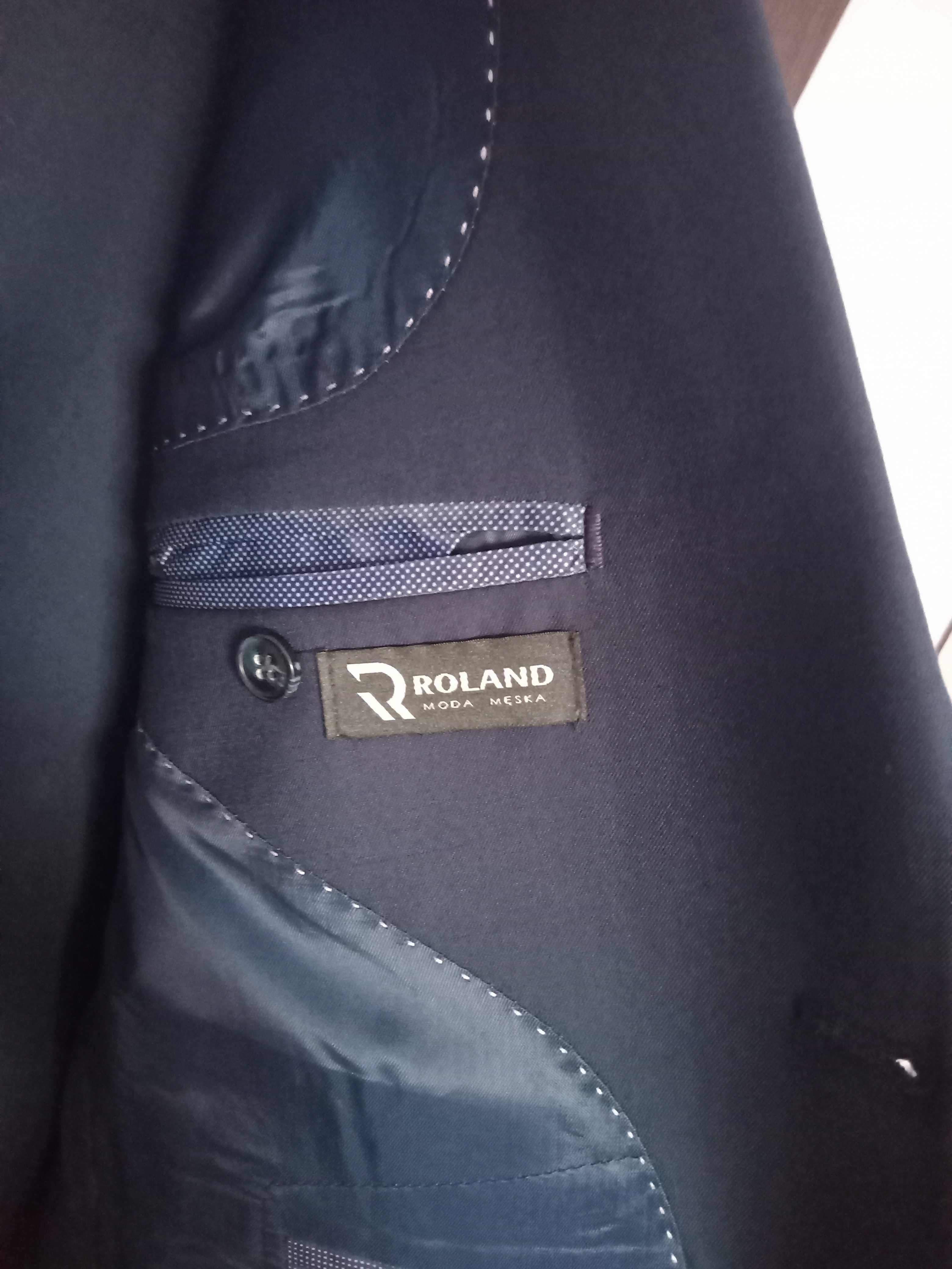 Nowy garnitur Roland 176/96