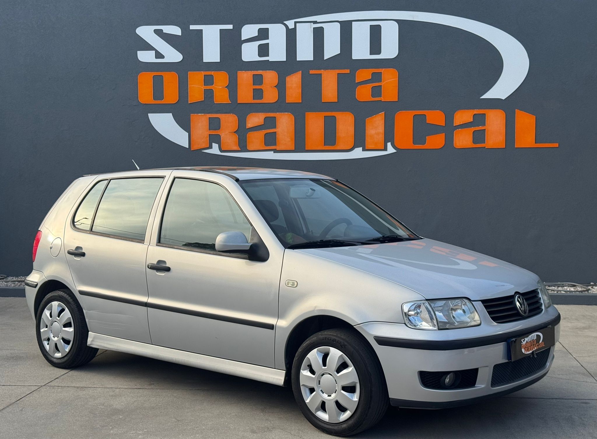 Volkswagen Polo 1.0 Confortline
