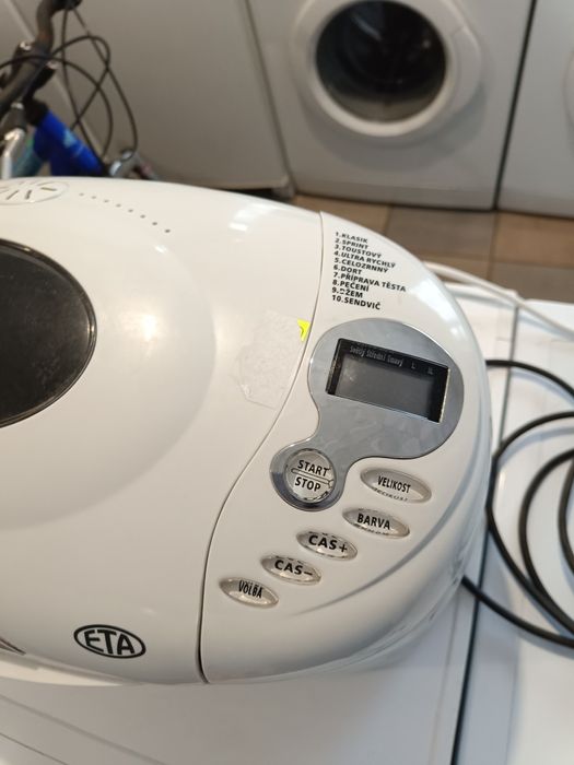 Хлібопічку Eta..