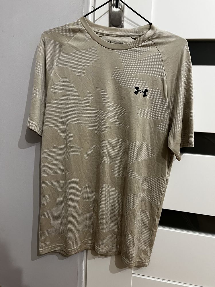 Koszulka Under Armour camo opium