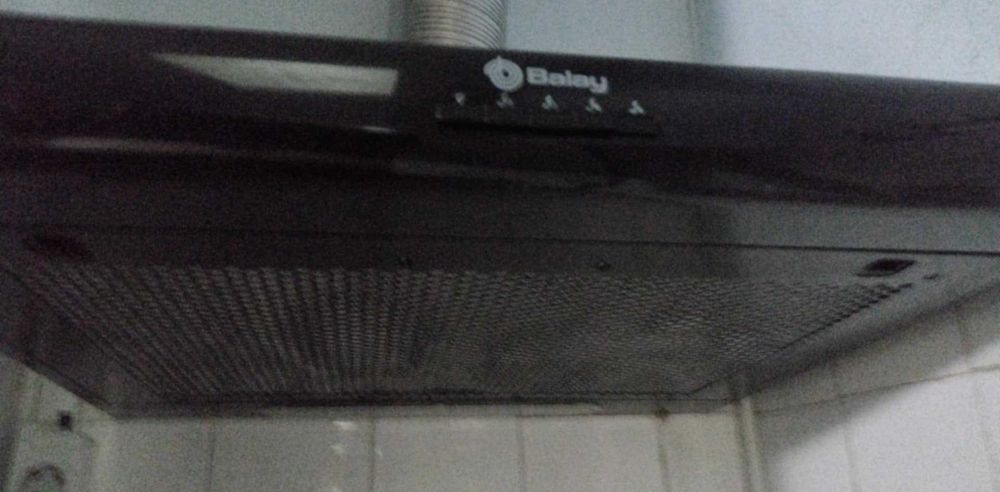 Exaustor Balay pouco utilizado