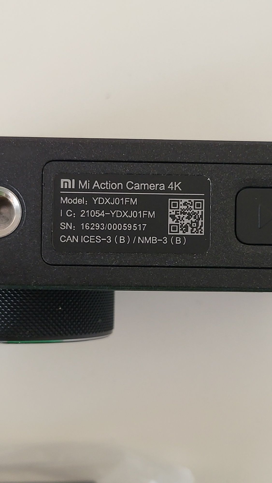 Kamera sportowa Mi Action Camera 4K nowa nie włącza się