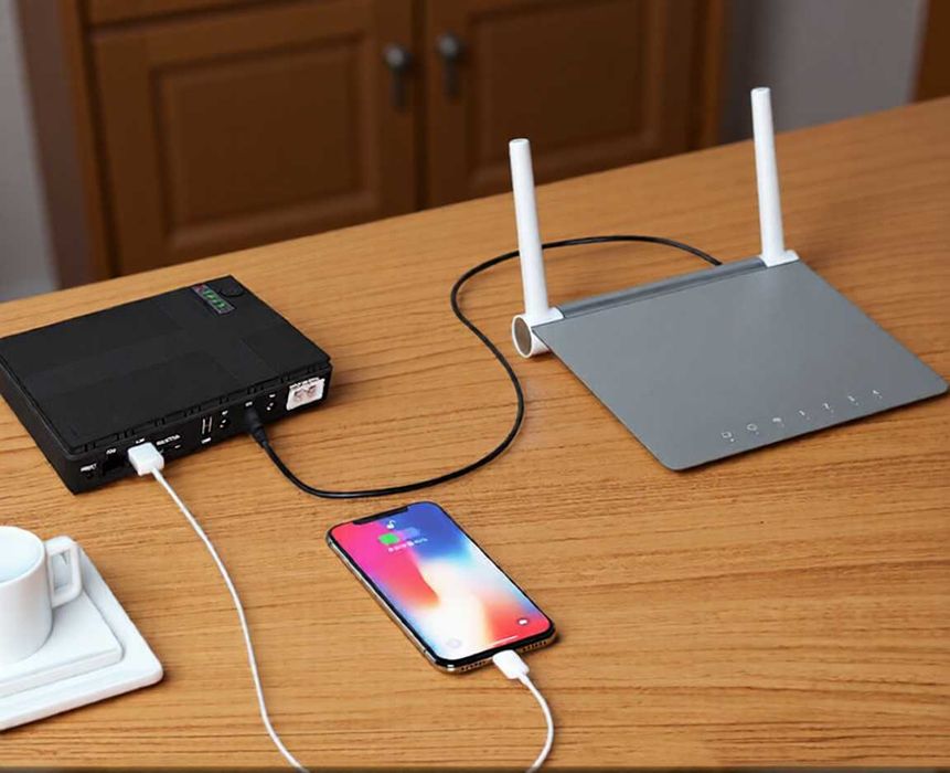 ДБЖ для роутеру mini-UPS  WI-Fi 12V / 9V / 5v 10400 mAh