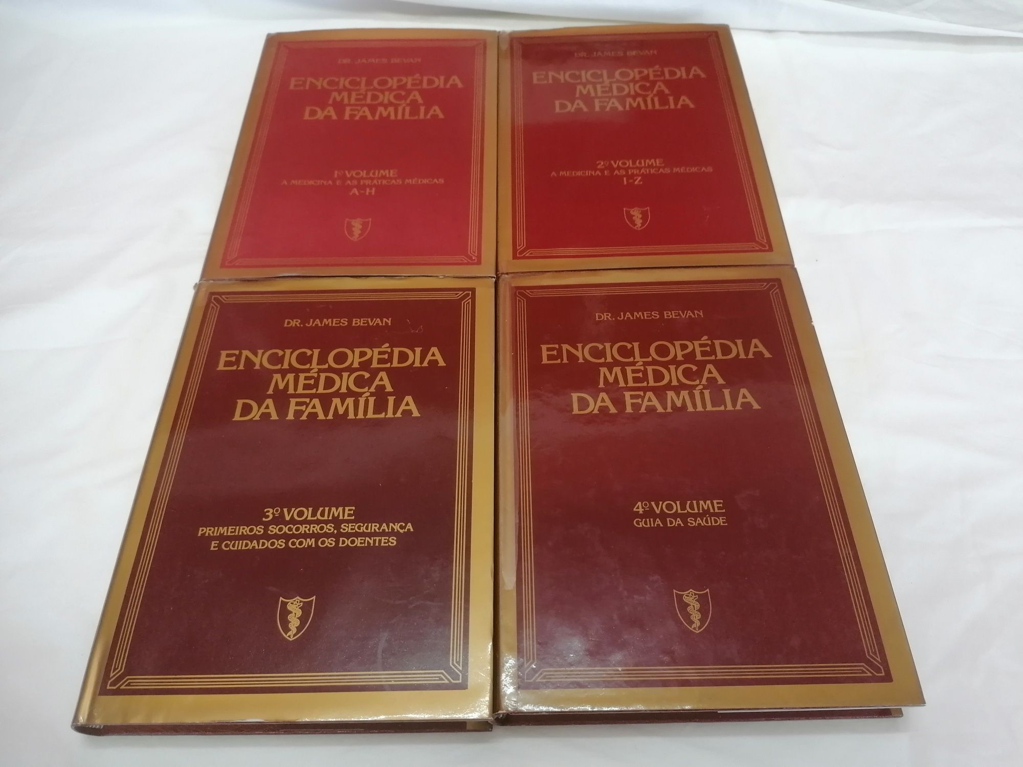 Enciclopédia Médica da Família