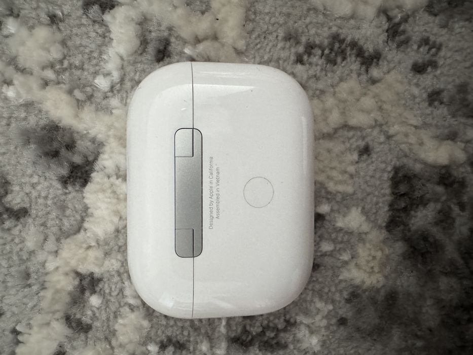 Airpods Pro 2 gen 2 type-c(кейс та правий навушник)