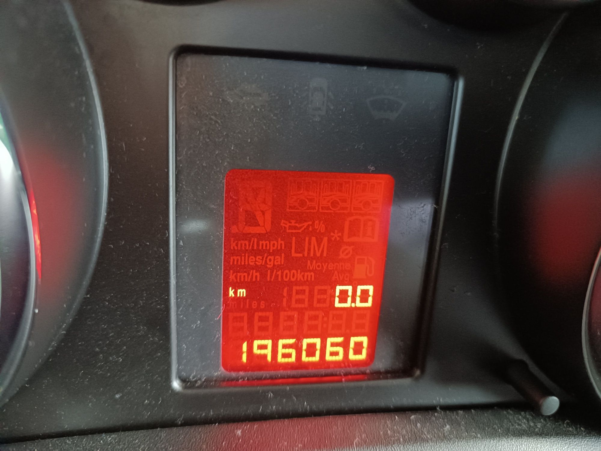 Opel astra j.     .