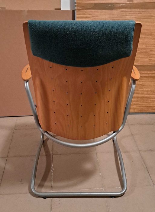 Krzesła biurowe Sitag