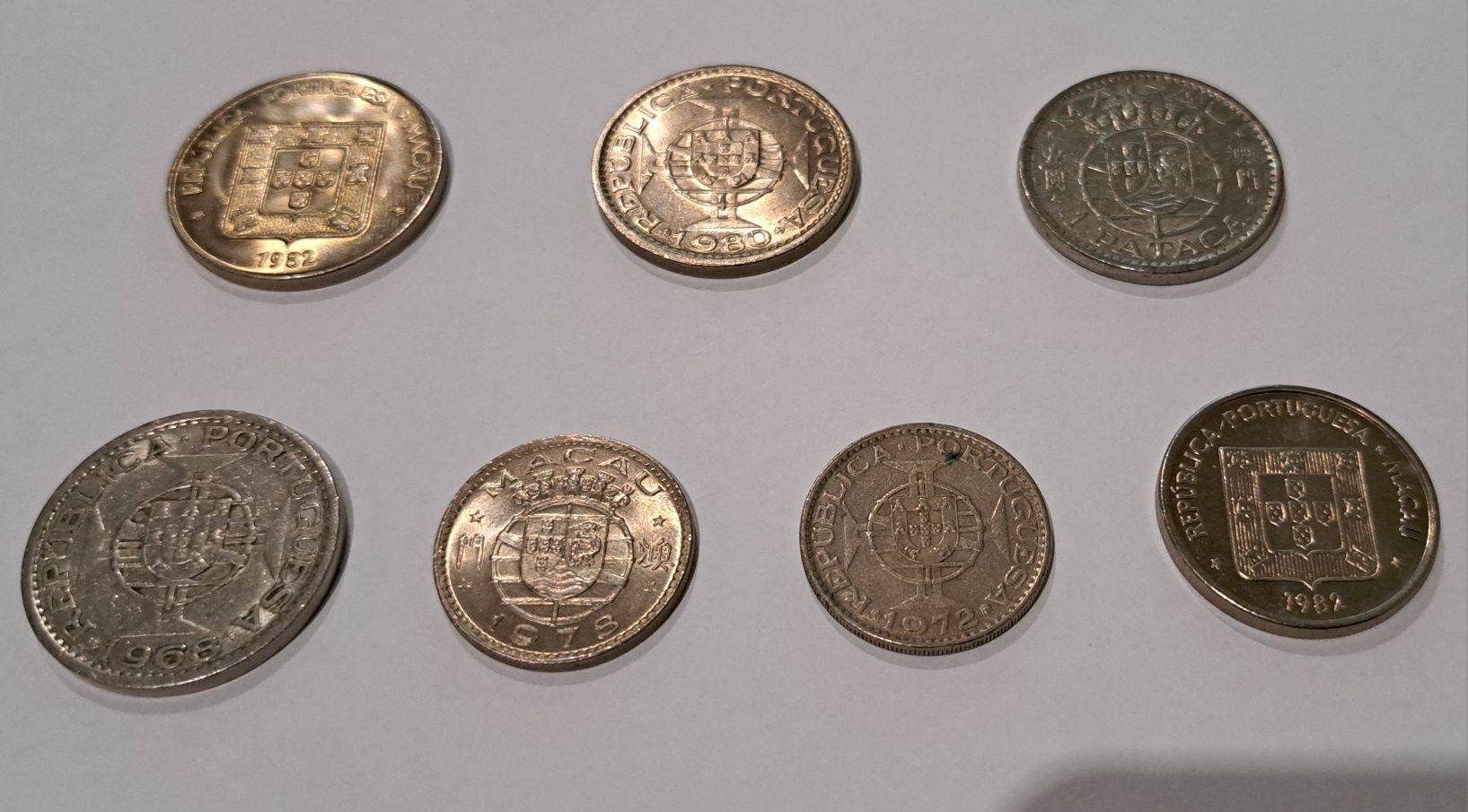 Moedas Patacas bom estado