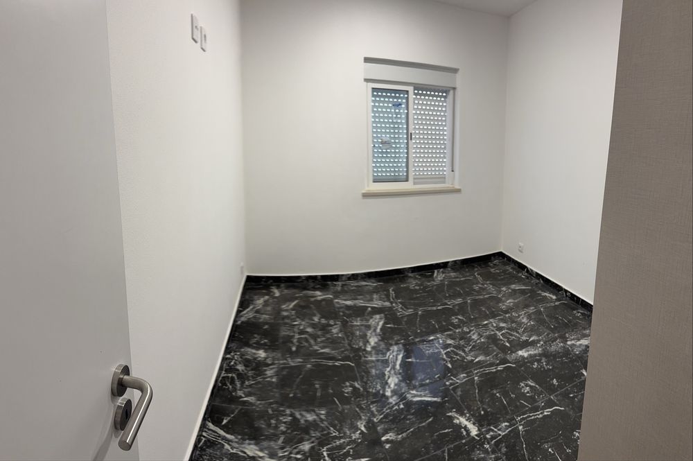 Vivenda T2 remodelada nova para estreia