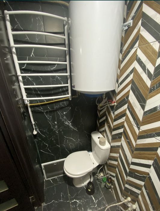 2 комн.дом в центре. Продажа или обмен на жильё большей площади