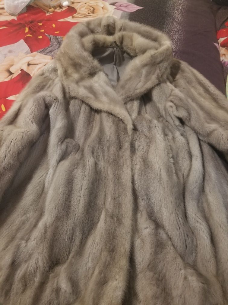 Полушубок из норки серый