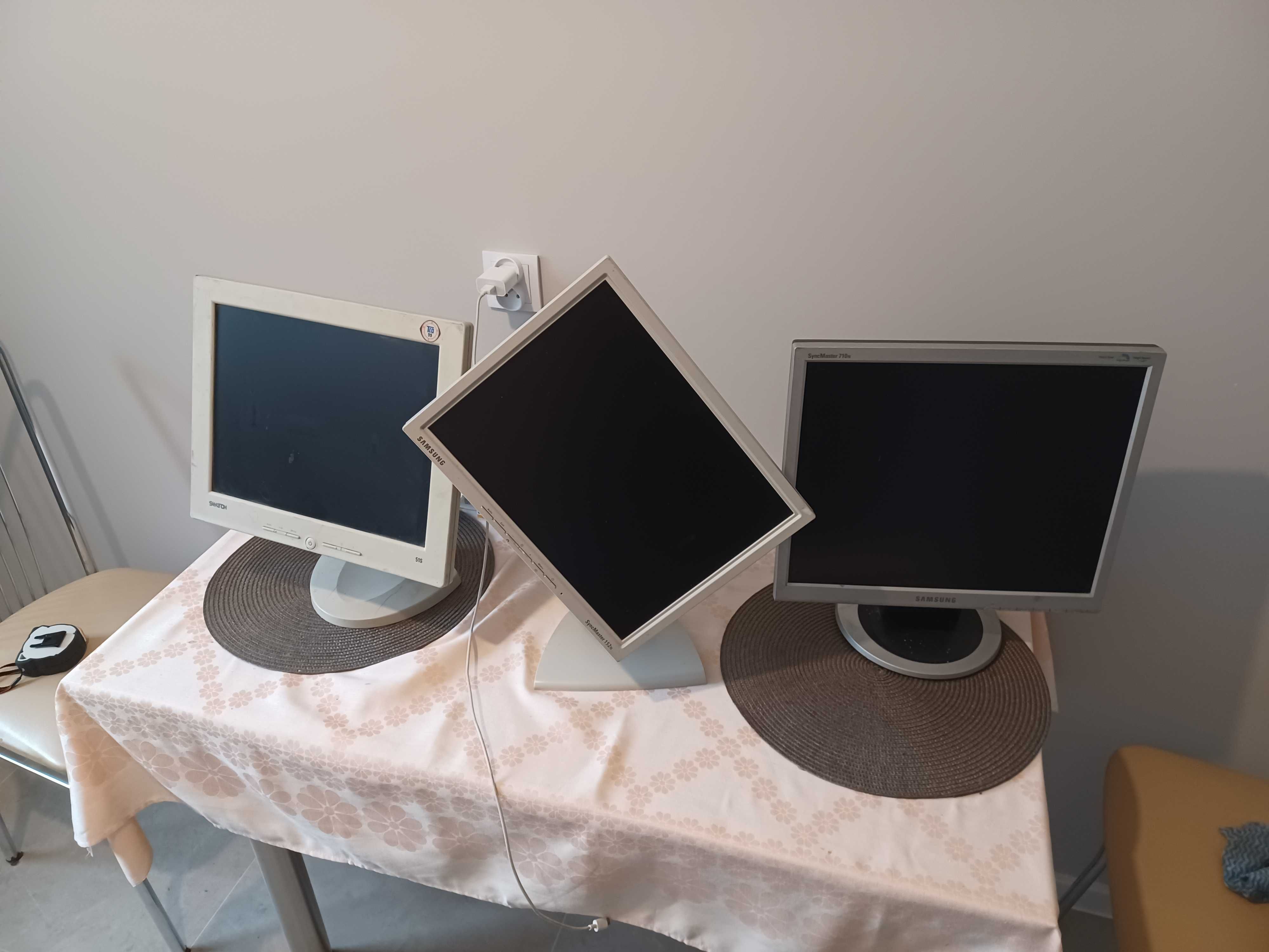 Monitory komputerowe Samsung/Samotron