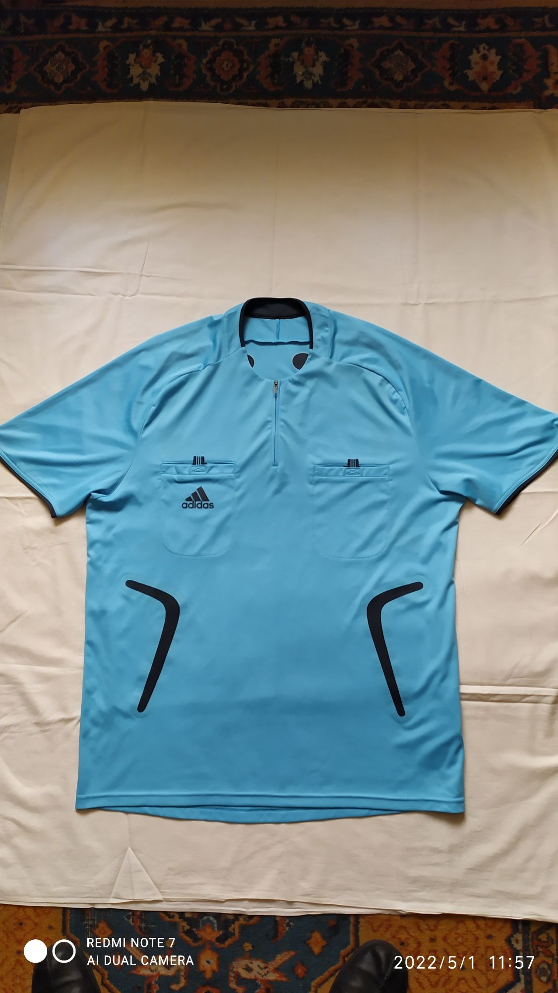 Продам мужские оригинальные футболки Adidas,Slazenger.