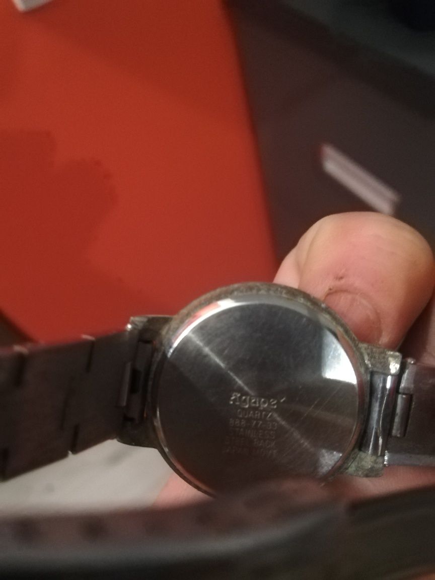 Zegarek quartz agape