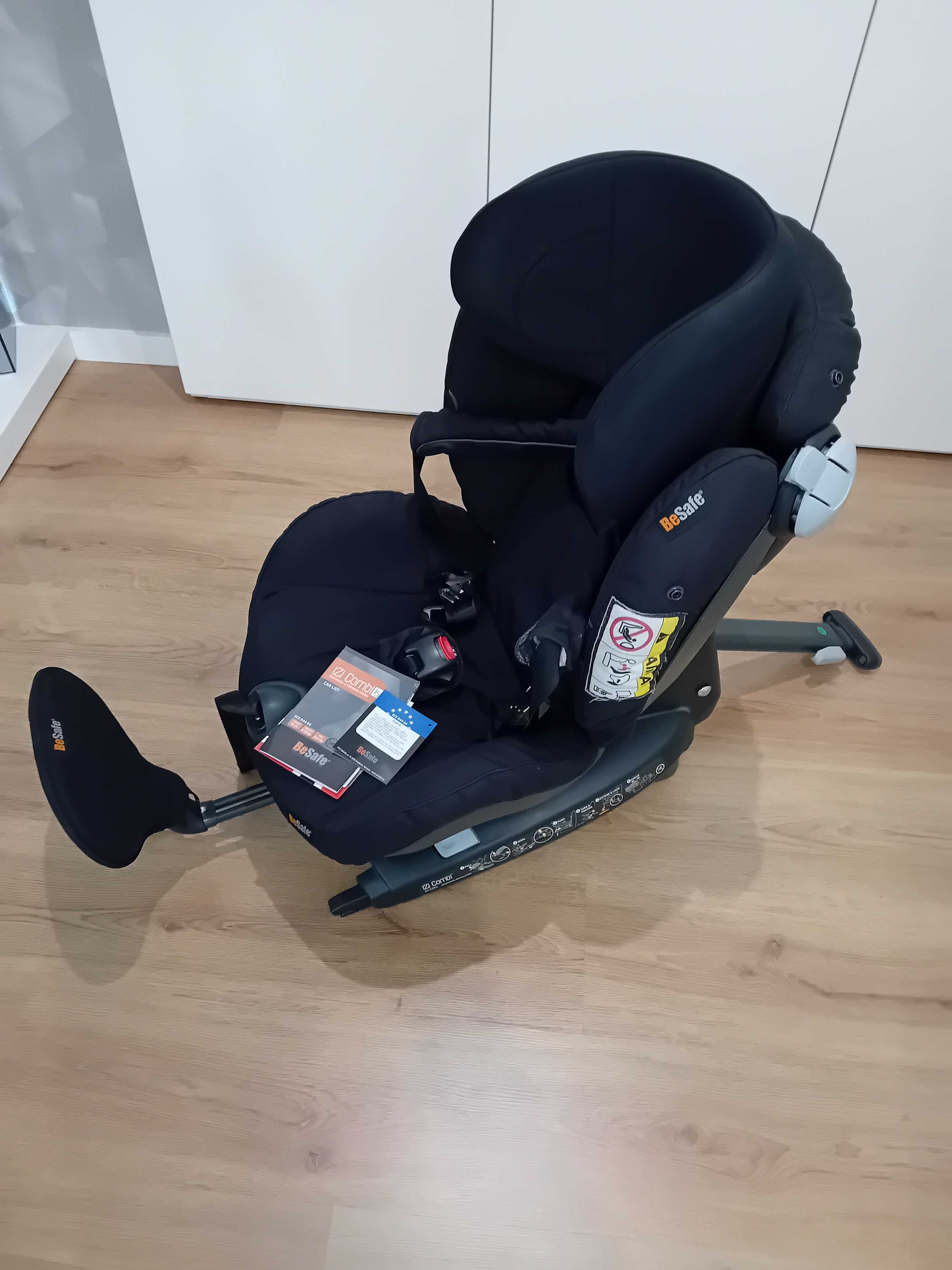 Cadeira auto BeSafe izi Combi X4 ISOfix