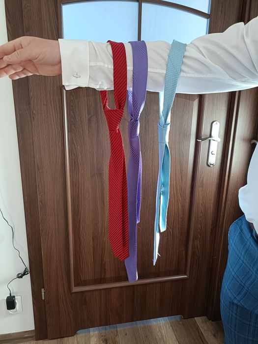 Trzy eleganckie krawaty