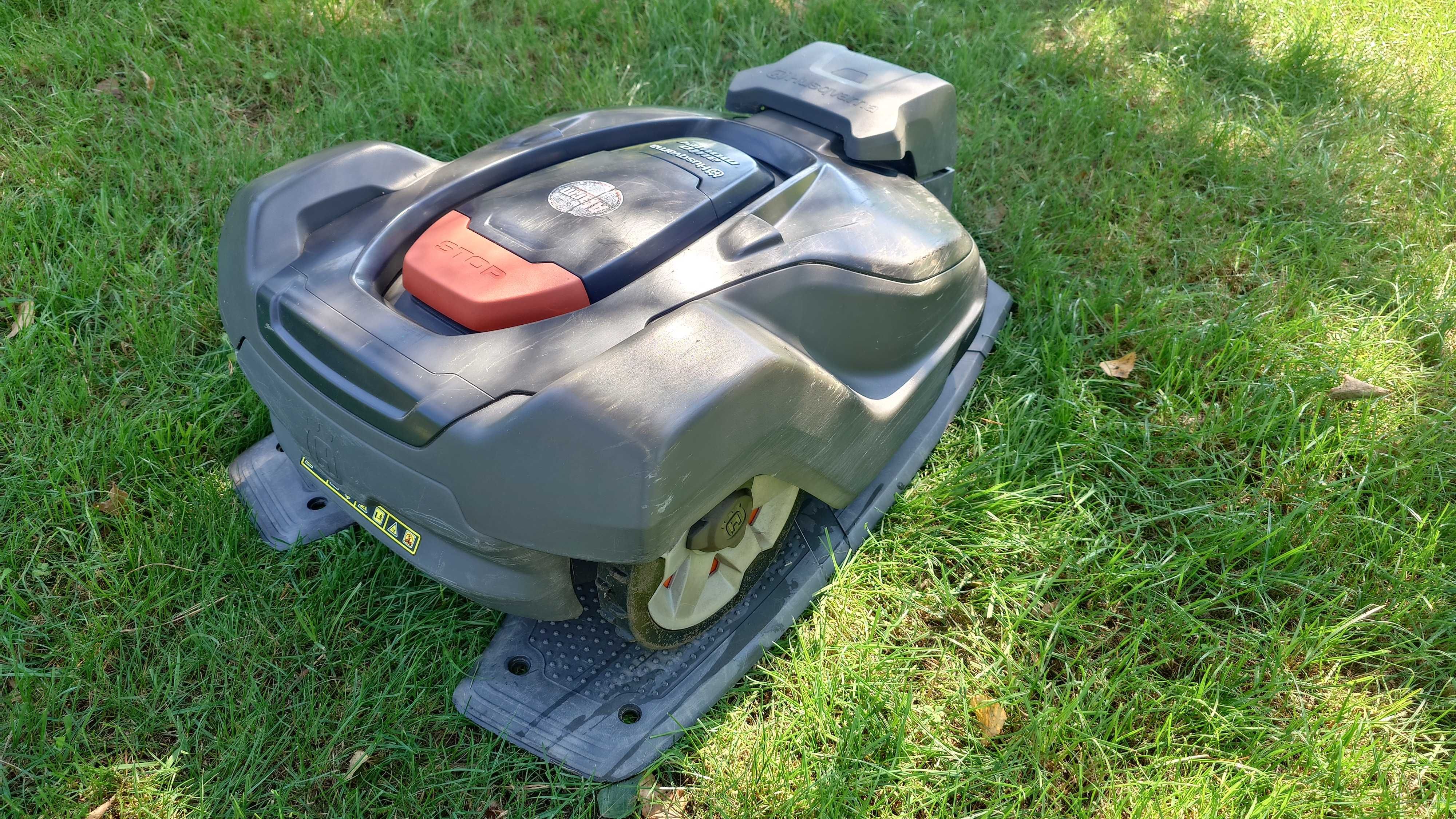 Robot, kosiarka automatyczna GPS, Husqvarna Automower 450X, do 5000m2