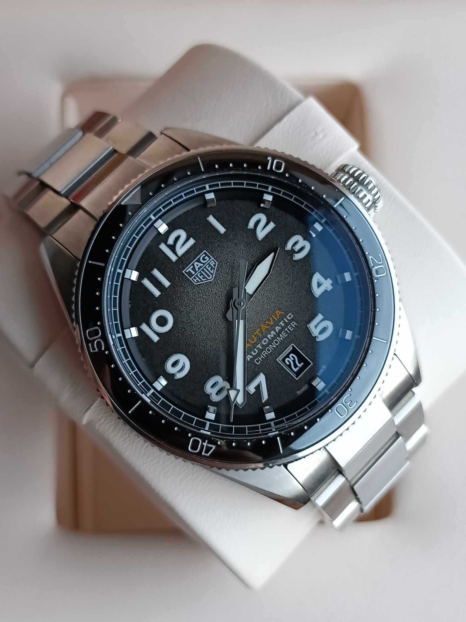 TAG Heuer Autavia 42mm 2022r / pasek + bransoleta