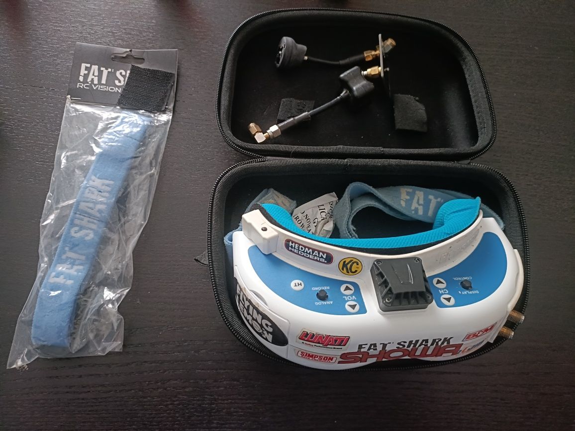 Drones Racer 2x com Kiss RC óculos fatshark analógicos completos fpv
