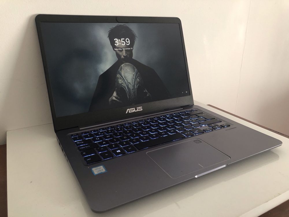 Asus Vivobook i5 8th Gen GPU Nvidia Geforce 8GB RAM 250GB SSD